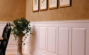 What Is Raised Panel Wainscoting