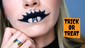 quick halloween makeup bat lips