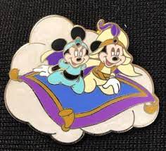 disney pin mickey and minnie mouse as