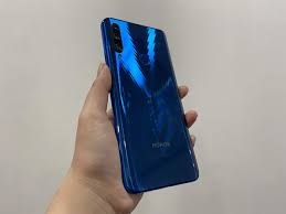 honor 9x review offers good looks