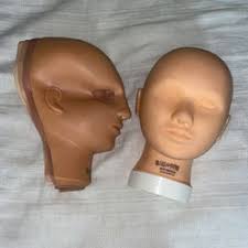 face mannequin to practice makeup for