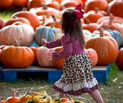 What is pumpkin patch for halloween. Best Things To Do In Houston In October With Kids Halloween Pumpkin Patches Fall Festivals Mommypoppins Things To Do In Houston With Kids