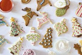 cookie decorating with natural food