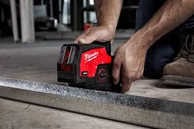 milwaukee 3622 20 m12 green cross line