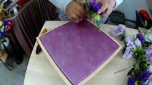 Siapa sangka kayu yang semula dianggap bekas dan tidak berguna ini dapat disulap menjadi kerajinan kerajinan yang unik dan bermanfaat contohnya dapat menjadi kerajinan seperti souvenir seperti Diy Dulang Hantaran Kahwin Kayu Pallet Bertemakan Purple Ungu Simple Youtube