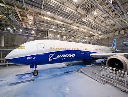 boeing factory tour the largest