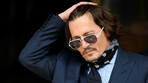 Got punched & his tip of his finger cut off by amber heard !! Johnny Depp Loses High Profile Libel Case Financial Times