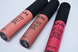 Lightweight, feels comfortable on the lips. Nyx Soft Matte Lip Creams