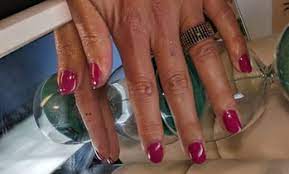 nail salons swindon get up to 70 off