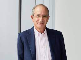 Brian L. Roberts: Leading Comcast Corporation's Evolution into A Global Media and Technology Powerhouse | Key Executives