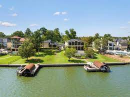 montgomery county waterfront homes