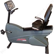 The only problem is tha the seat adjustment mechanism is quite stiff. Life Fitness 9500 Hr Total Fitness Outlet