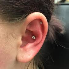 The lower of the two parts is the inner conch, and the other one is the upper conch. All About Upper Conch Jewelry Pierced