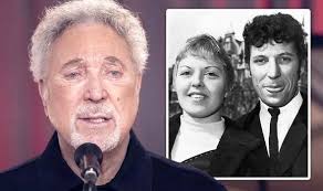 From 1969 until 1971, jones had an internationally successful television show, this is tom jones. Tom Jones Late Wife Went Into Shell And Became Recluse After Star S Affairs Eagles Vine