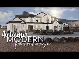 Autumn Modern Family Farmhouse 175k