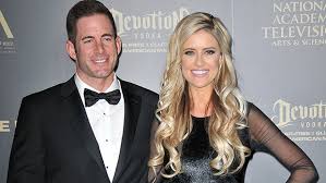 Christina anstead is all smiles as she and her newborn baby leave the hospital. How Tarek El Moussa S Coparenting With Ex Christina Amidst Her Split Hollywood Life