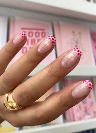 30 coolest summer nails 2021 milky