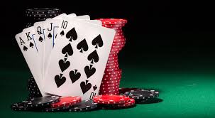 Quy tắc cơ bản về Poker cho người mới bắt đầu - lý thuyết và thực hành