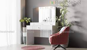 Столик для ванной (32): выбираем светлый стол-подставку Umbra и туалетный косметический вариант для комнаты