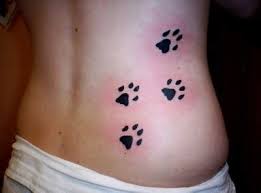 Odkrýt kreativita při výběru psí tlapky tetování. Cltcn1y53ypcem