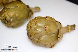 La alcachofa es un producto típicamente mediterráneo. Alcachofas Cocidas Gastronomia Cia