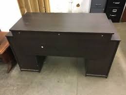 But it comes with extra features you don\exec80\x99t always find on comparable desks. Black Desk Originally Bought From Staples Ebay