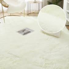 soft fluffy carpets bedroom bathroom