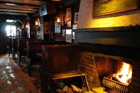 New York City Best Bars With Fireplaces