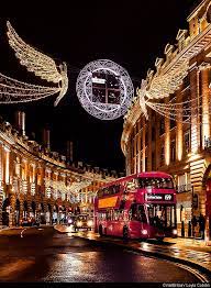 A Last Christmas festive tour of London | VisitBritain