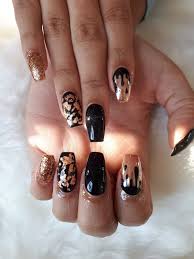 J R Nail Design Rose Gold And Black Set With Handpainted