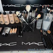 mac makeup artist based in london in