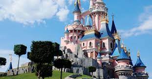 Disney Paris Holiday Packages 2024 gambar png