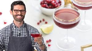 easy delicious pomegranate martini