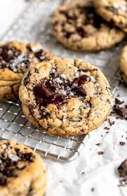 oat flour chocolate chunk cookies eat