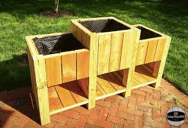 You can build this wooden planter box in less than an hour. 45 Easy And Amazing Diy Wooden Planter Box Ideas You Can Make