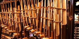 Masih tentang jawa barat, ternyata ada beberapa kesenian dari daerah tersebut yang sudah mendunia terutama pada bidang alat musik. 15 Alat Musik Jawa Barat Dan Cara Memainkannya Tambah Pinter