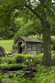 Dranilj1 Charming Country Garden Shed