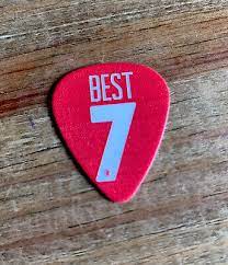 manchester united cal guitar pick