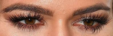 khloe kardashian eyes eyelashes eyebrows