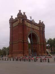 Reise nach spanien katalonien barcelona attraktionen: Arco Di Trionfo Cosa Vedere A Barcellona