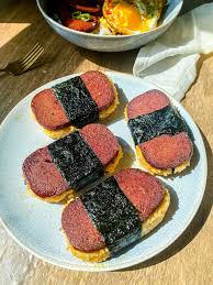 easy hawaiian spam musubi farah j eats