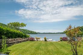 candlewood lake home in danbury with