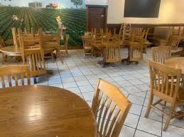 I've worked at exclusive restaurants where the max seating was only 26 people and they still provided salt and pepper at the table. 109 Restaurant Becomes First To Reopen For Dining In News Lebanondemocrat Com