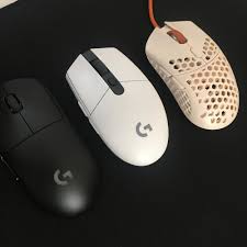 Should it be showing logitech specific ones? Logitech G305 Vs Gpw The Better Wireless After Months Of Use Mousereview