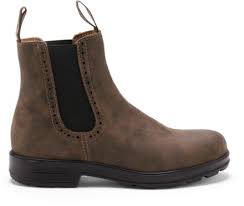 Our women's heeled boot, is an update of the classic blundstone look with a sleek design and contoured feminine fit, available in a soft and supple leather that has all the comfort and durability we are known for. Blundstone Women S Boots Rei Co Op
