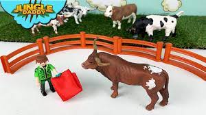 cows and bulls toys battle jungle