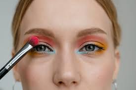 5 easy eye makeup ideas to make your