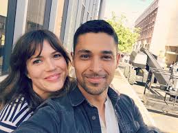 Kết quả hình ảnh cho chạm nhau