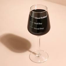 Personalised Measure Wine Glass Lisa