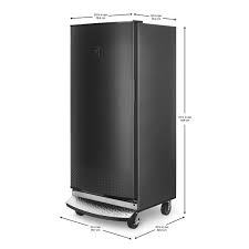 Storing your frozen foods is easy with its convenient upright freezer design. 17 8 Cu Ft All Refrigerator Gladiator